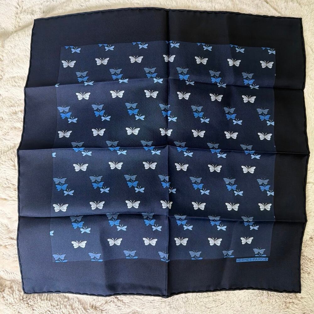 HERMES scarf